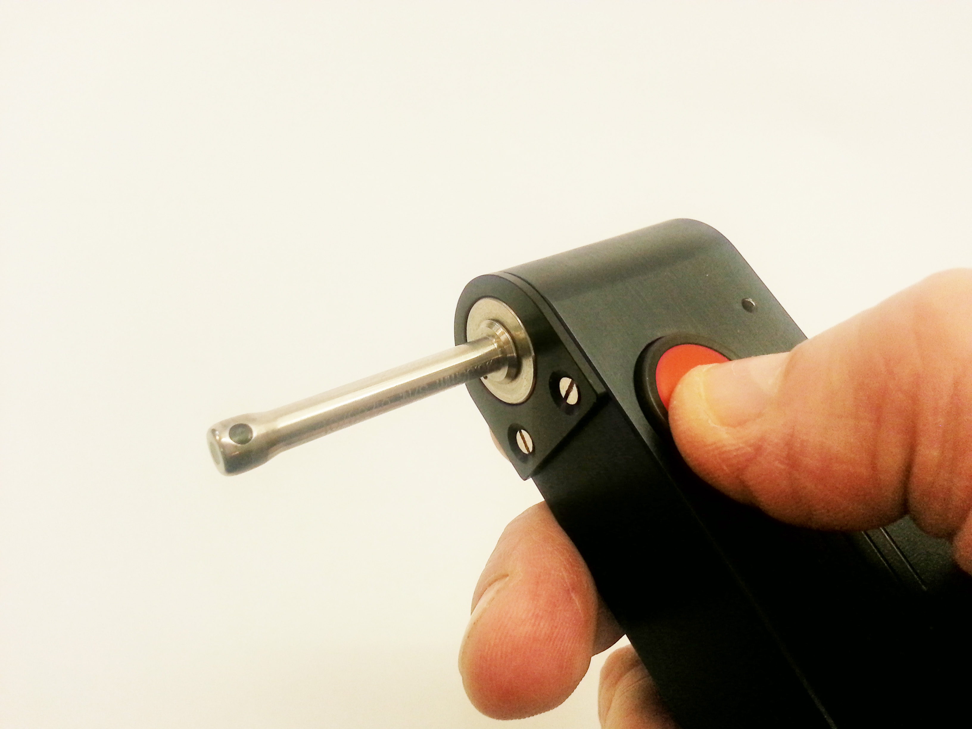 mercury-hand.jpg (700822 バイト)